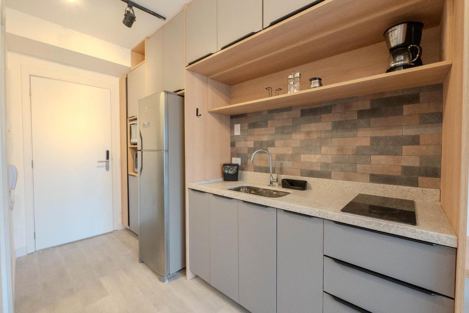 Moema - Com Servicos Apartamento *